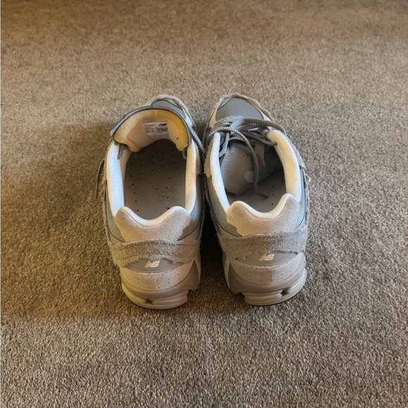 New Balance Light Gray M2002 RDM - Picture 2 of 6